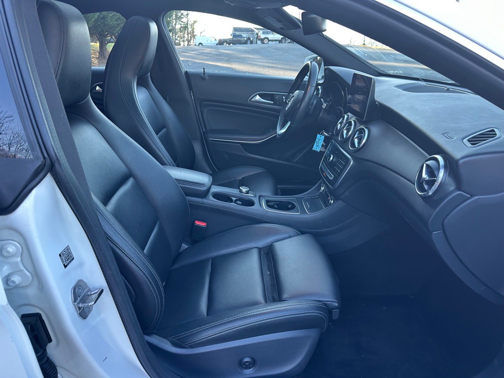 2018 Mercedes-Benz CLA-Class Image 14