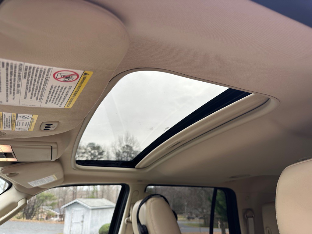 2015 Lincoln Navigator Image 7