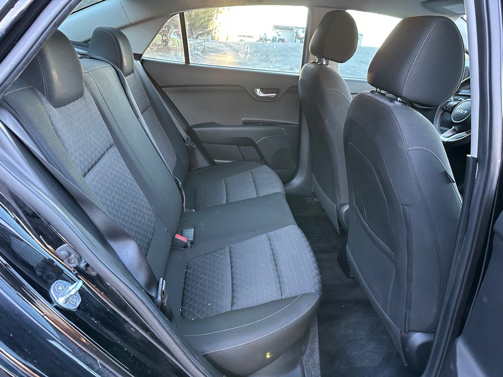 2023 Kia Rio Image 17