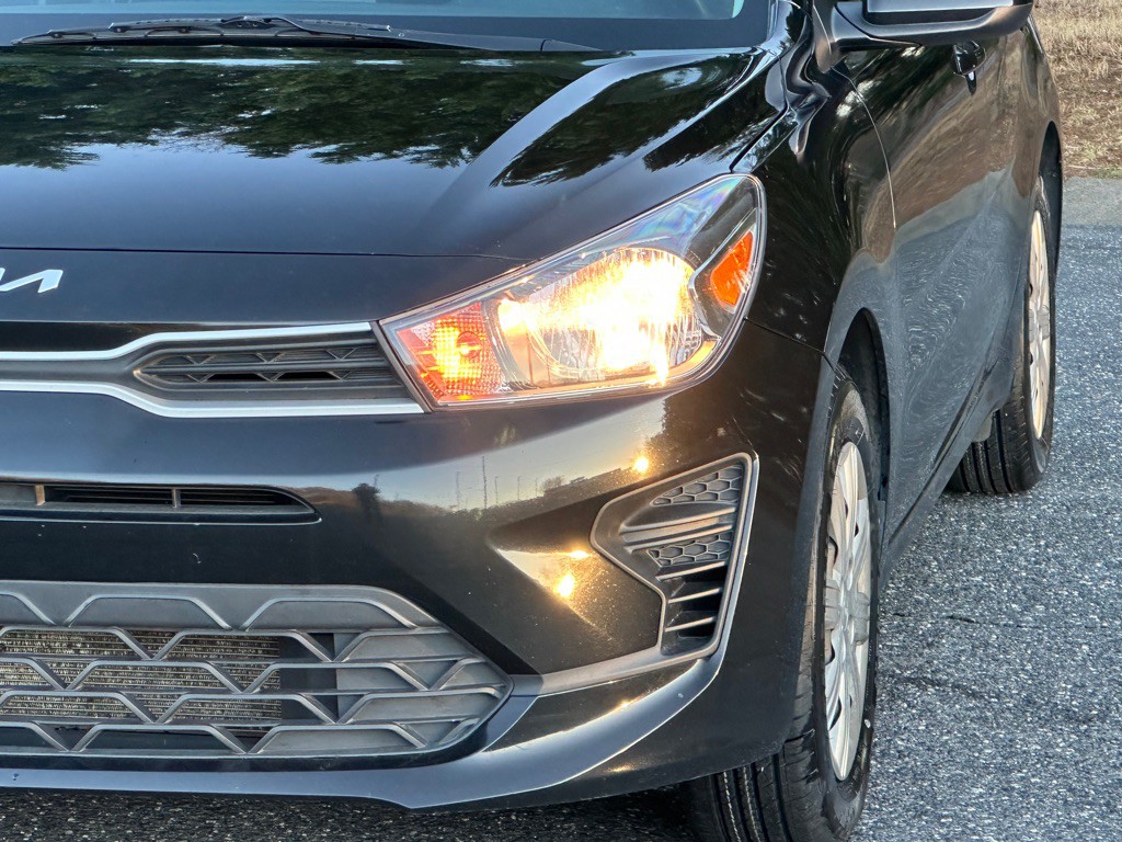 2023 Kia Rio Image 36