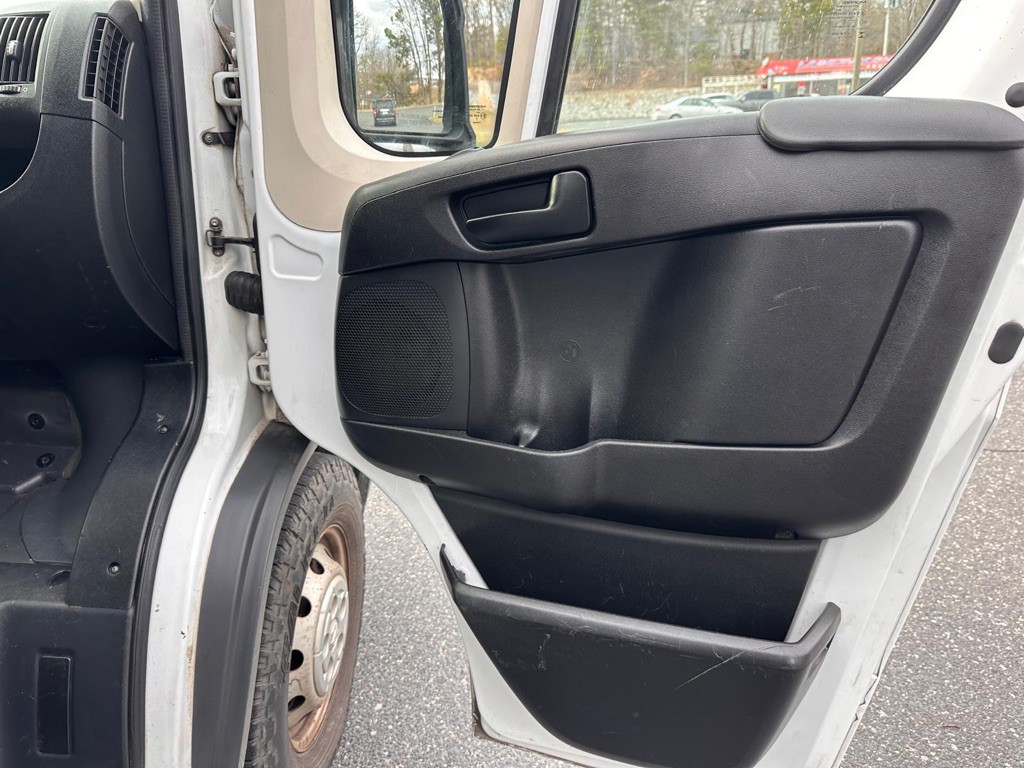 2014 RAM Promaster Image 14