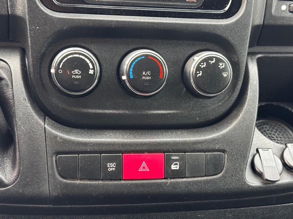 2014 RAM Promaster Image 25