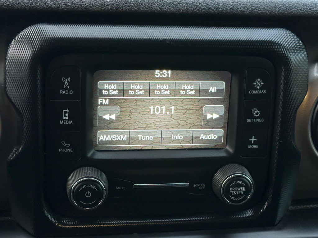 2019 Jeep Wrangler Unlimited Image 17