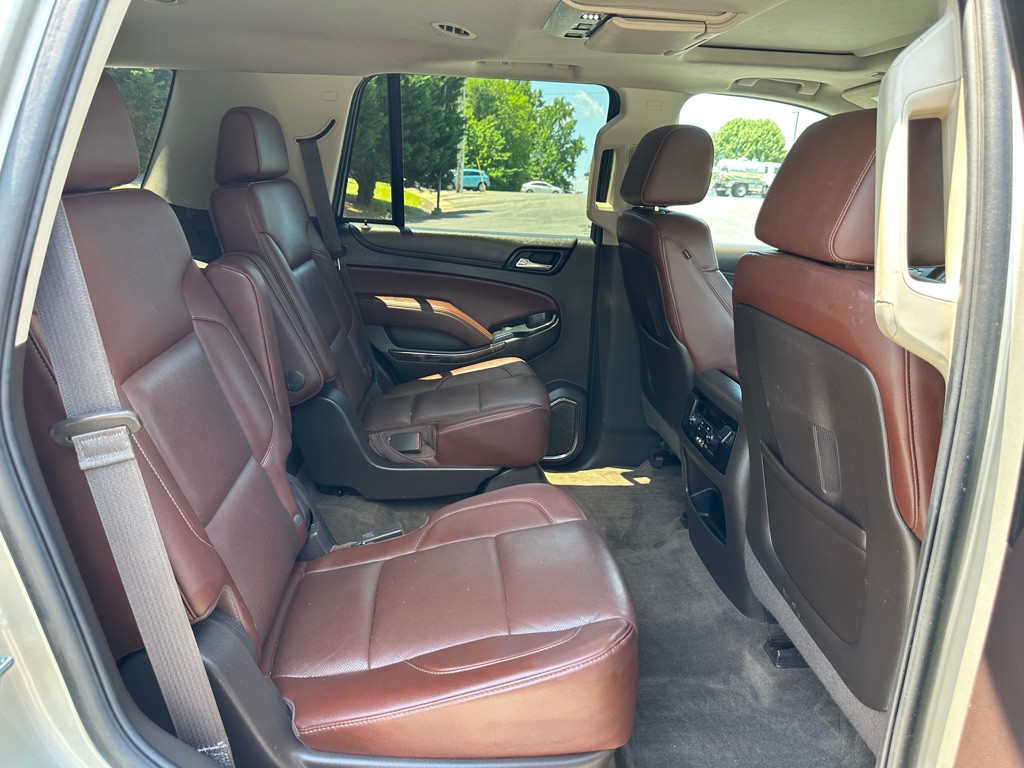 2015 Chevrolet Tahoe Image 19