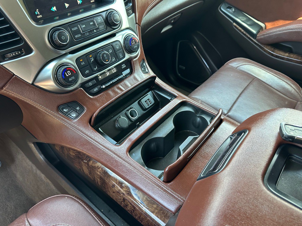2015 Chevrolet Tahoe Image 34