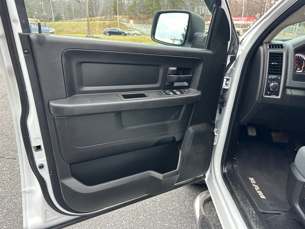 2020 RAM 1500 Image 11