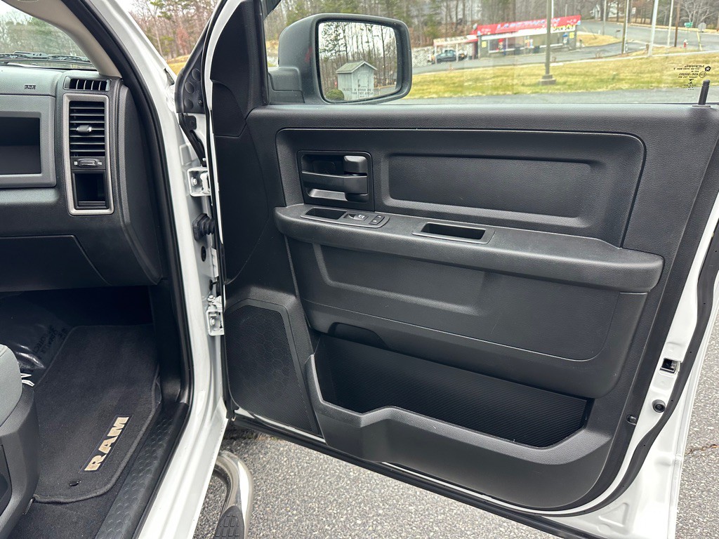 2020 RAM 1500 Image 15