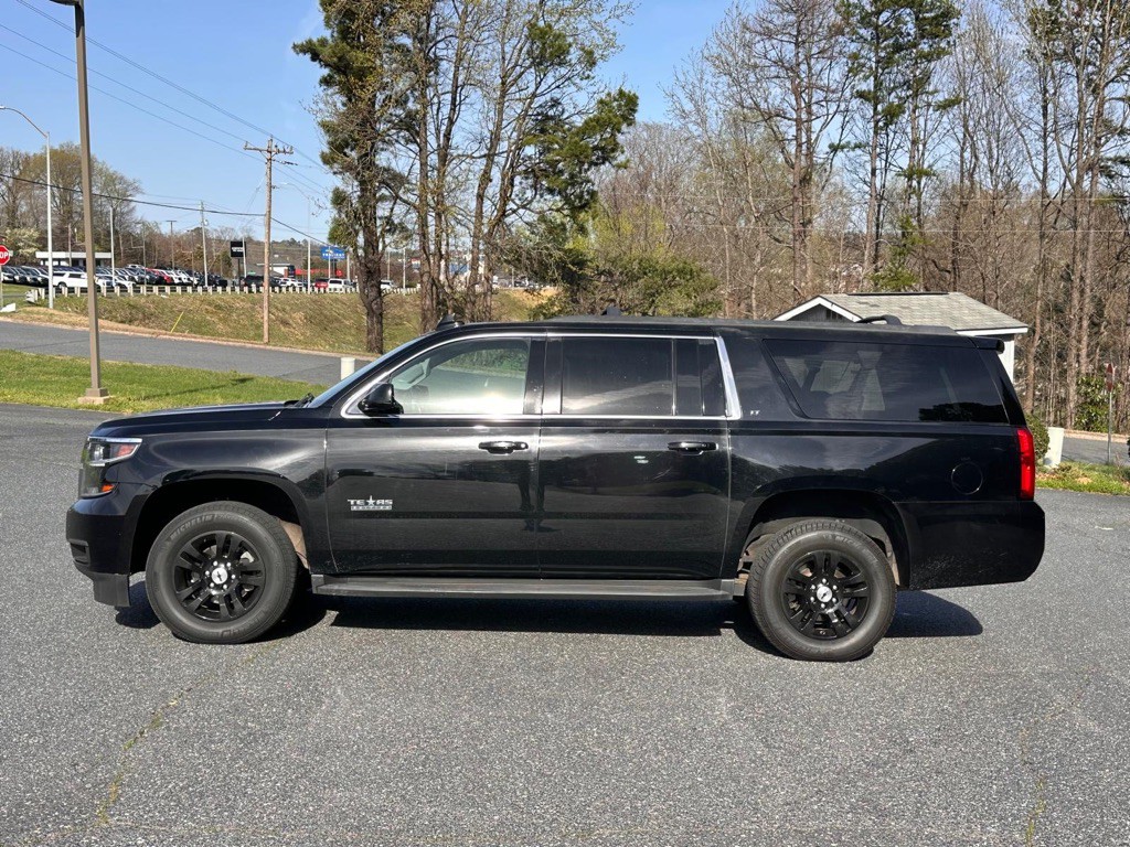 2018 Chevrolet Suburban Image 4