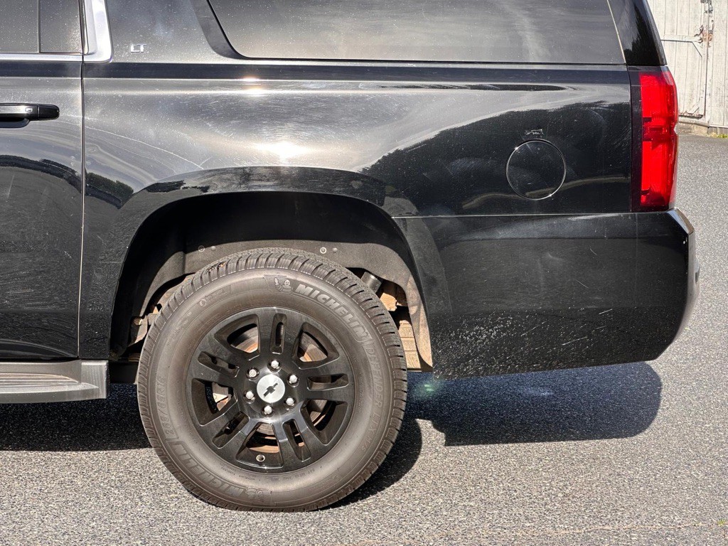 2018 Chevrolet Suburban Image 40