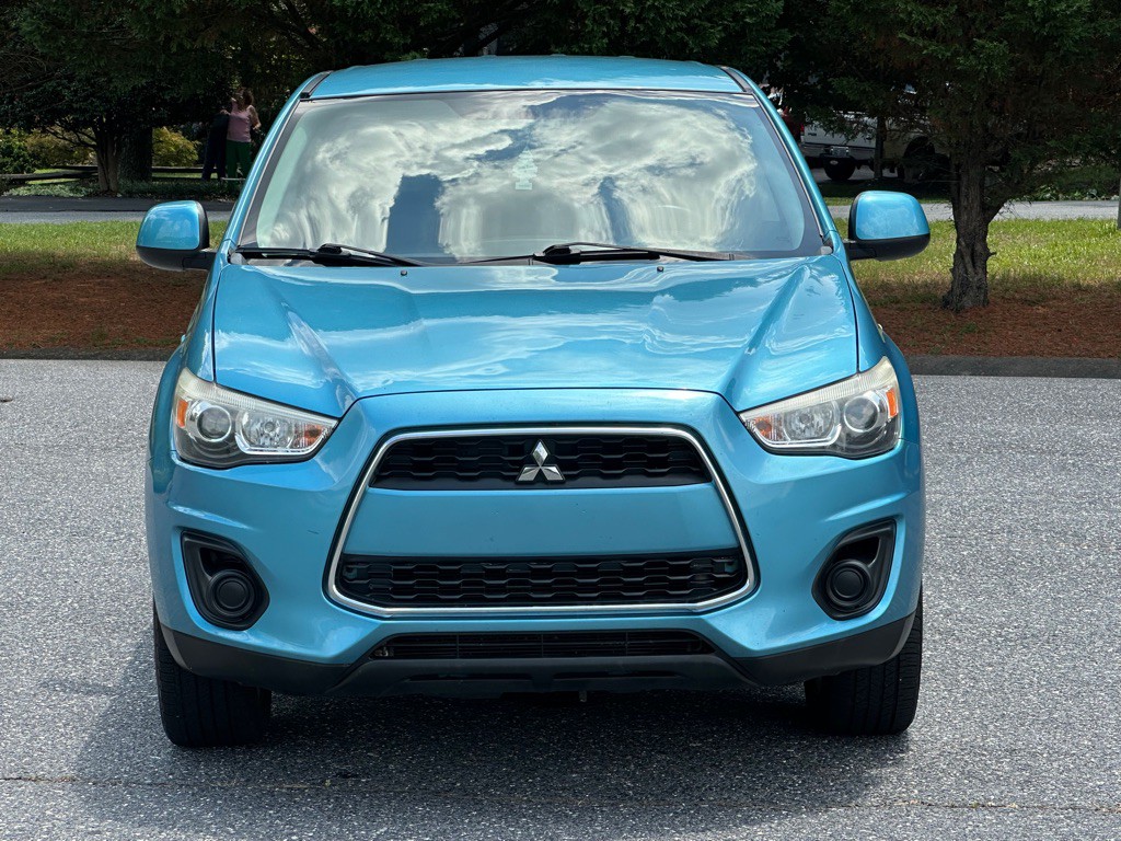 2014 Mitsubishi Outlander Image 8