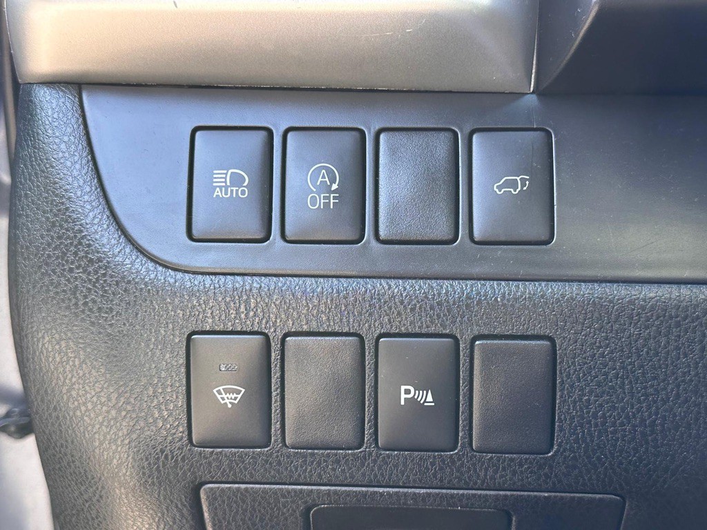 2017 Toyota Highlander Image 33