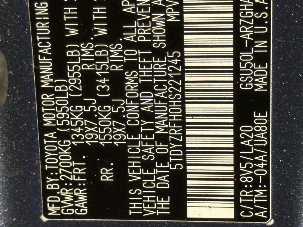 2017 Toyota Highlander Image 43