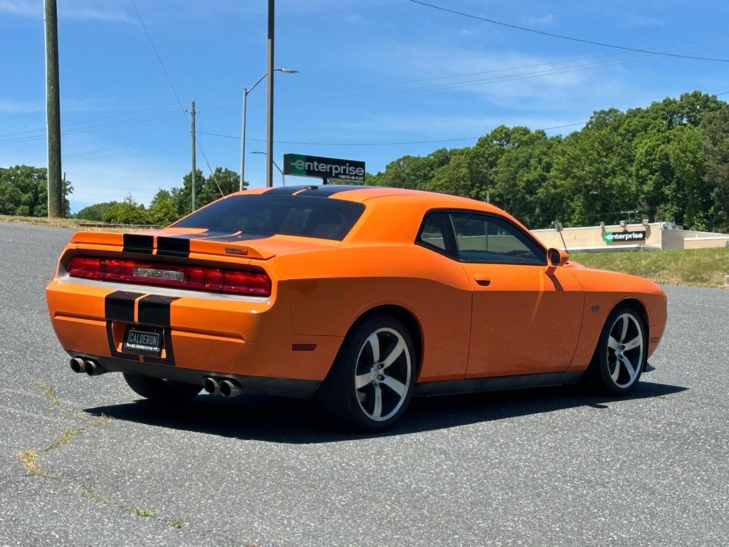 2012 Dodge Challenger Image 5