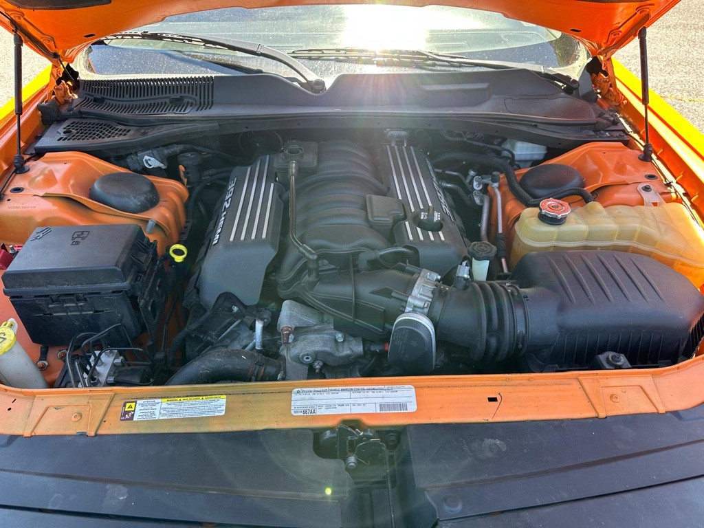 2012 Dodge Challenger Image 30