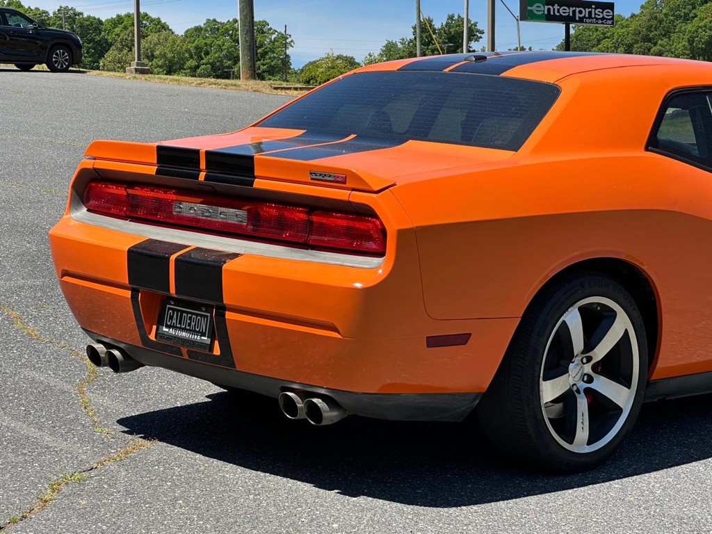 2012 Dodge Challenger Image 37