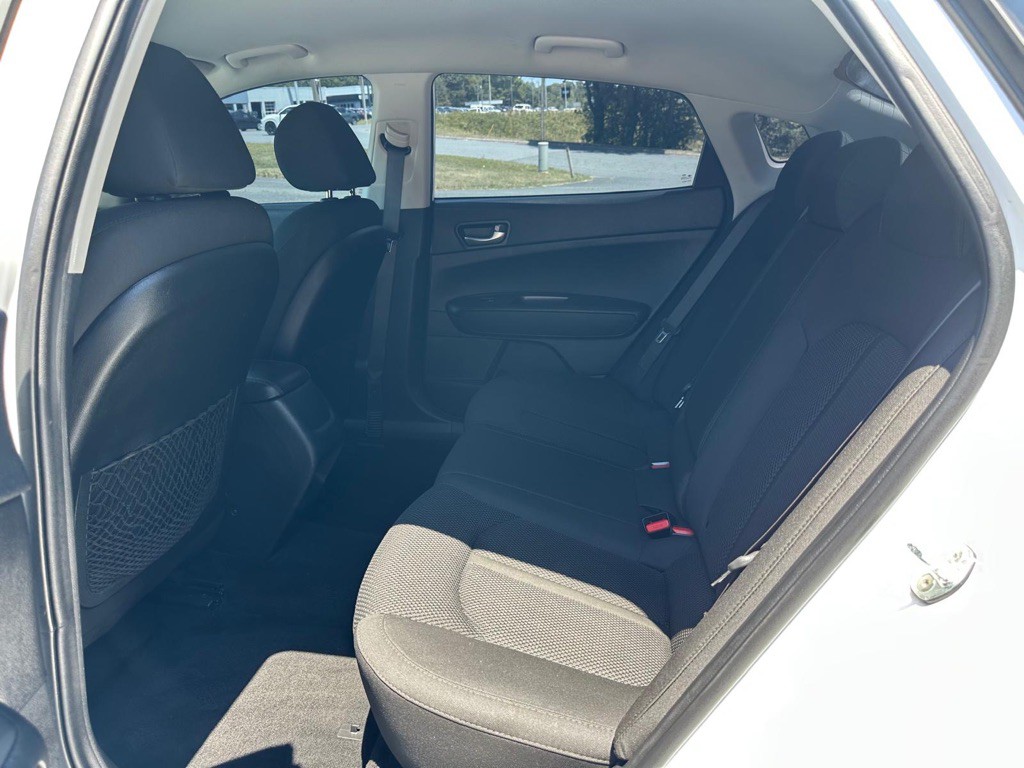 2020 Kia Optima Image 20