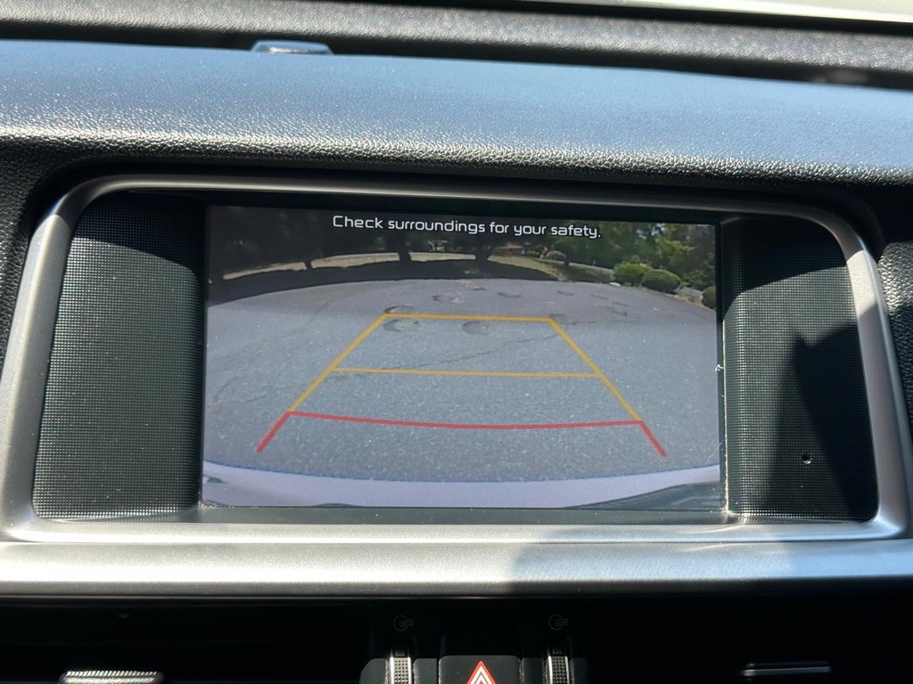 2020 Kia Optima Image 26