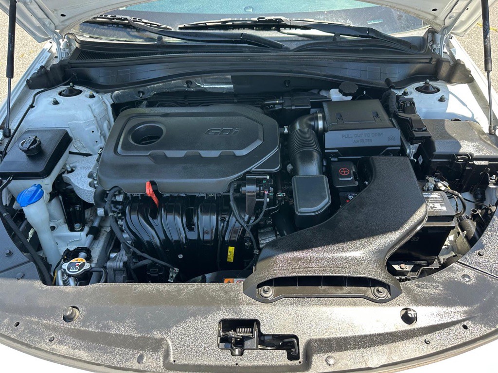 2020 Kia Optima Image 32