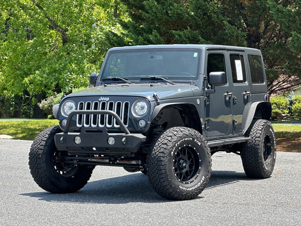 2017 Jeep Wrangler Unlimited Image 1