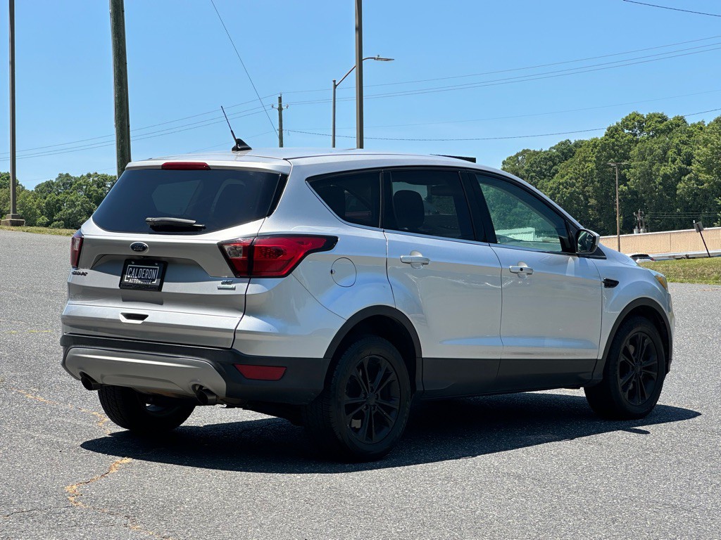 2019 Ford Escape Image 5