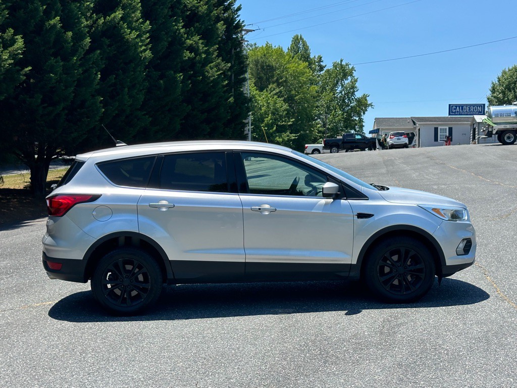 2019 Ford Escape Image 6