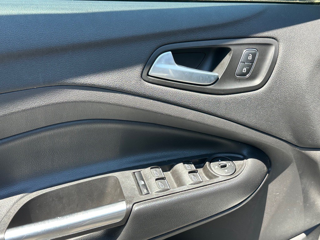 2019 Ford Escape Image 14
