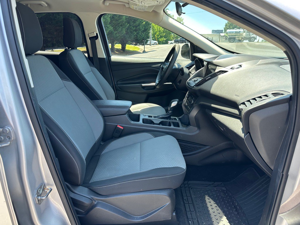 2019 Ford Escape Image 15
