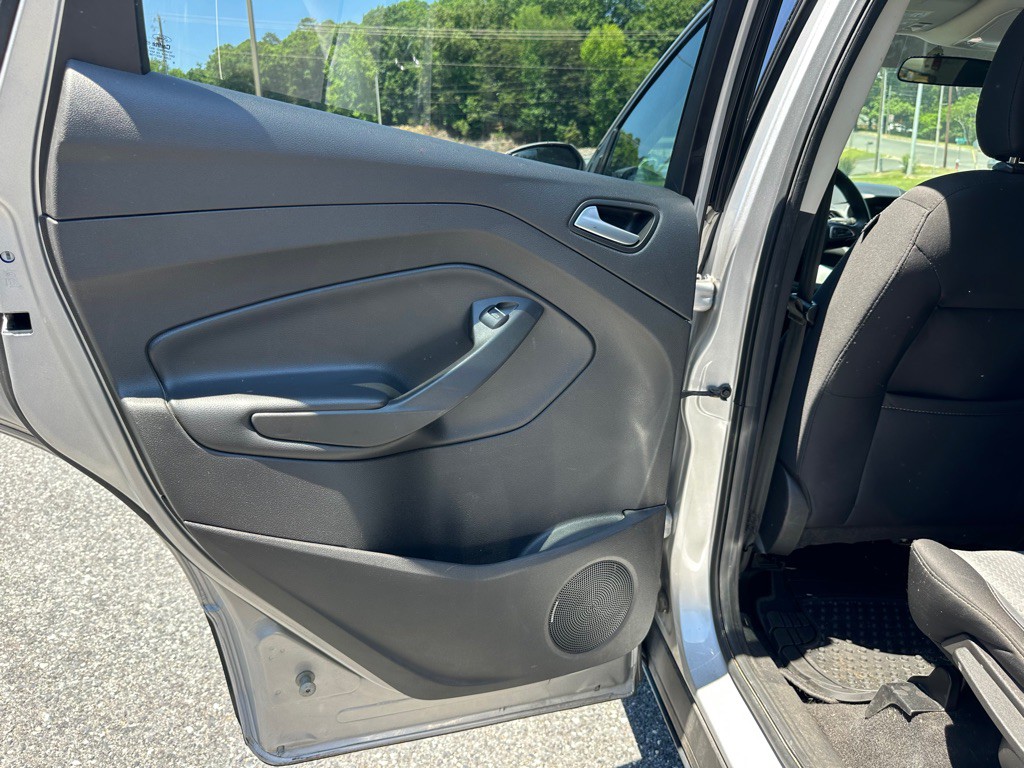 2019 Ford Escape Image 20