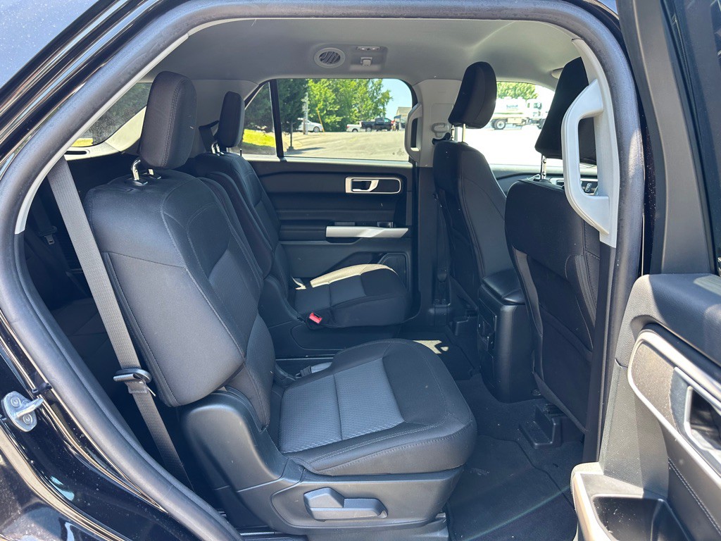 2023 Ford Explorer Image 18