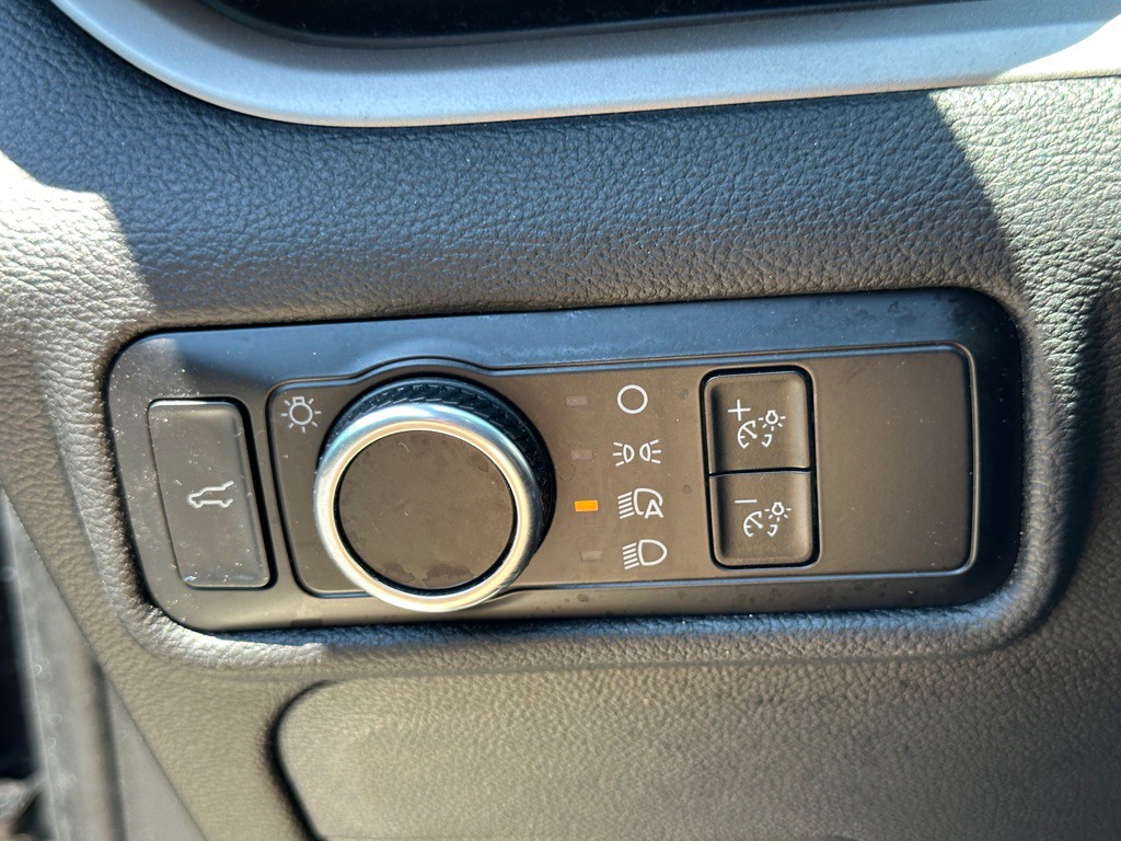 2023 Ford Explorer Image 33
