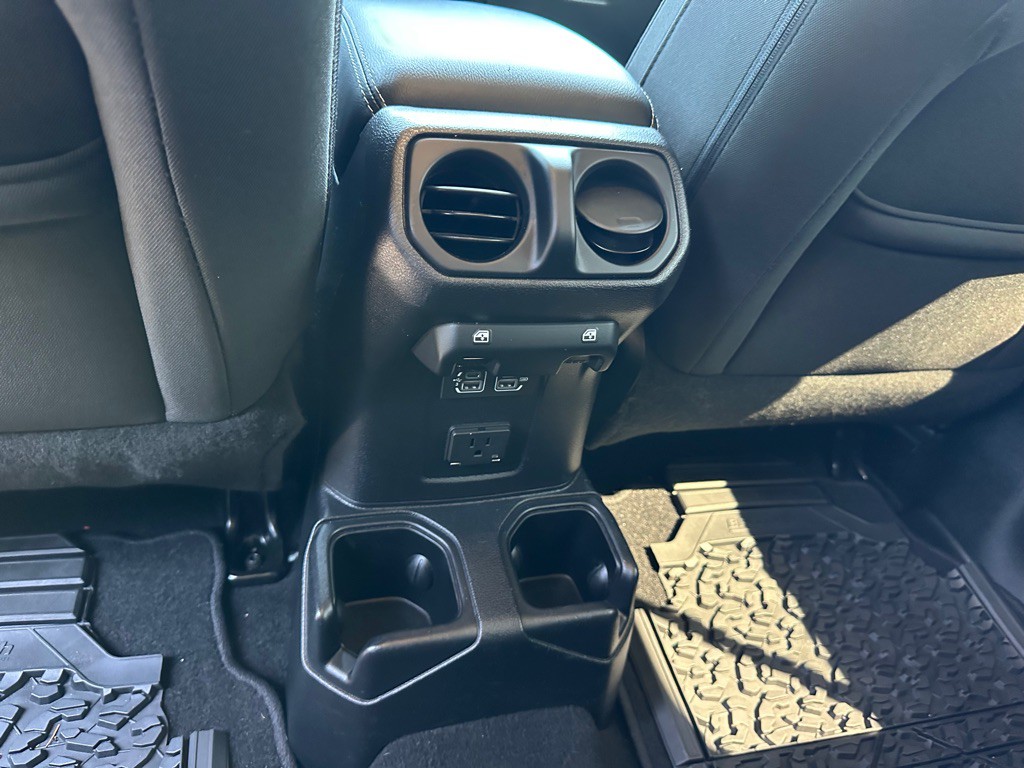 2019 Jeep Wrangler Unlimited Image 20