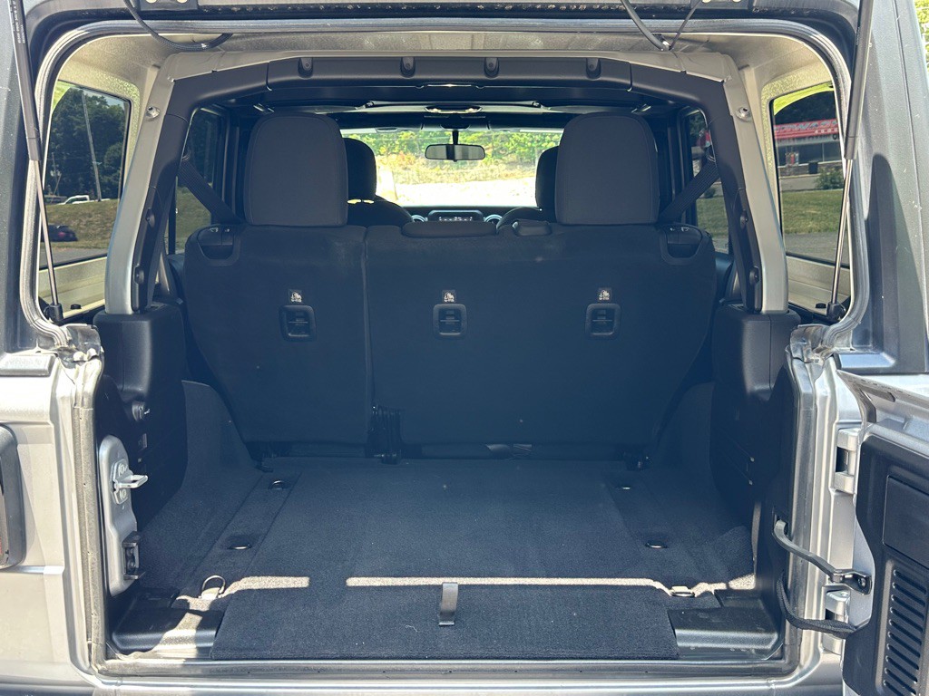 2019 Jeep Wrangler Unlimited Image 38