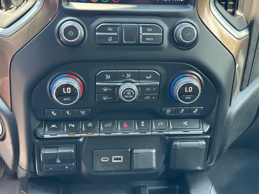 2019 Chevrolet Silverado 1500 Image 32