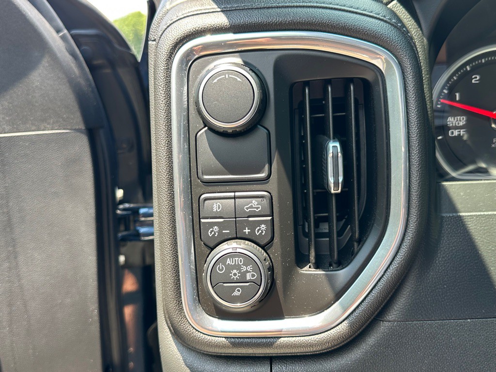 2019 Chevrolet Silverado 1500 Image 37