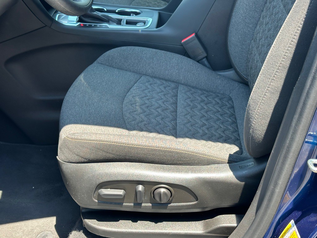 2022 Chevrolet Equinox Image 12