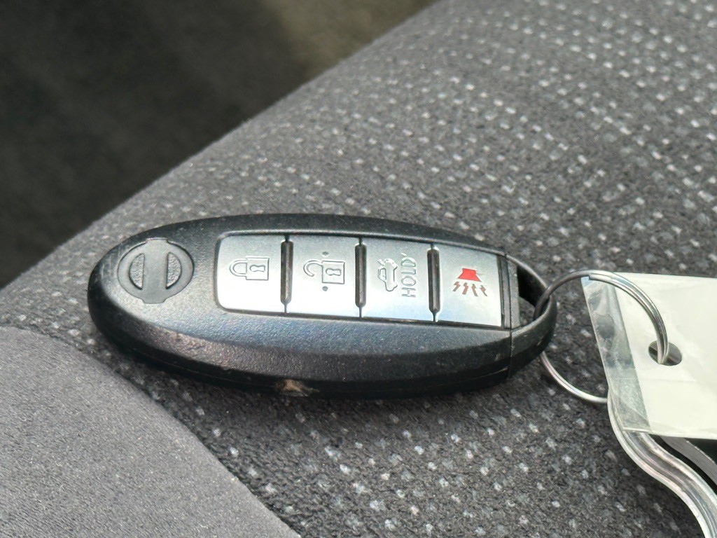 2011 Nissan Altima Image 27