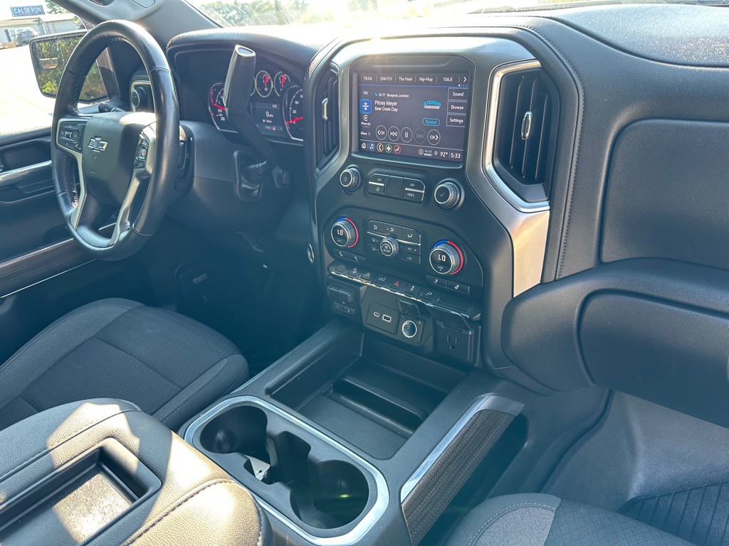 2022 Chevrolet Silverado 1500 Image 18