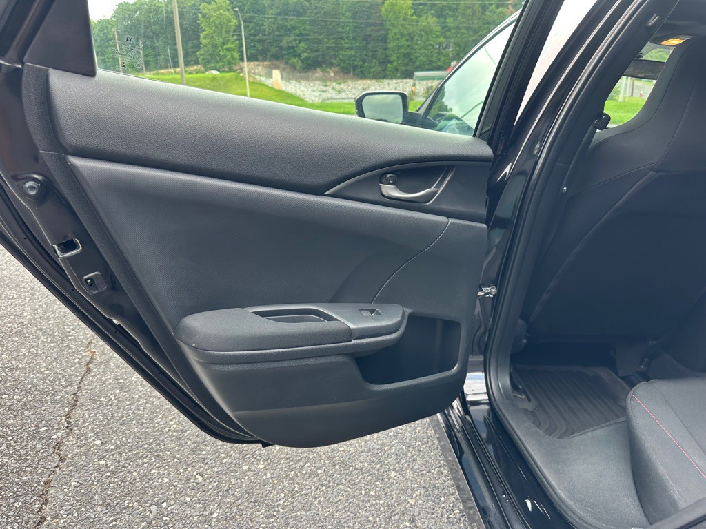 2018 Honda Civic Image 19