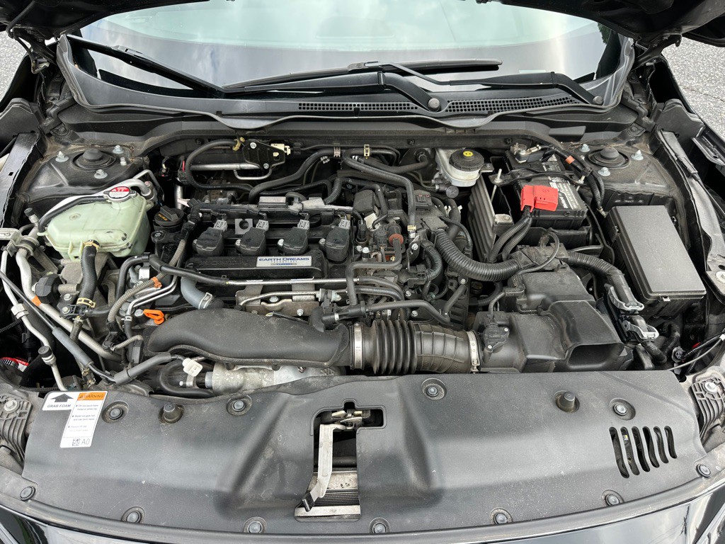2018 Honda Civic Image 39