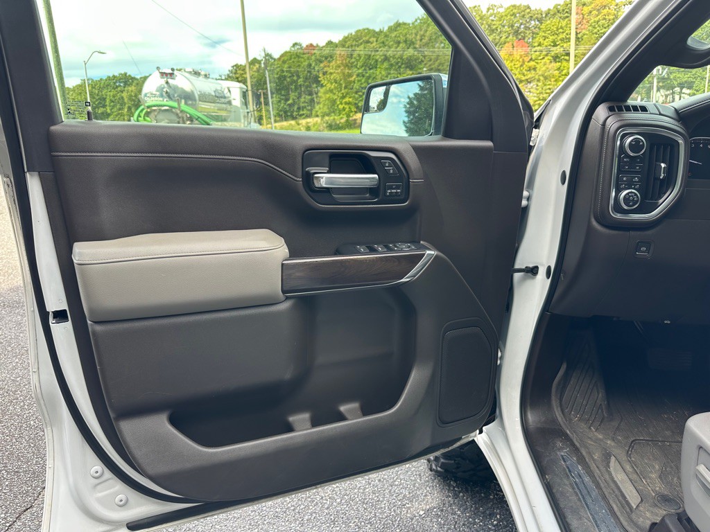 2019 GMC Sierra Image 13