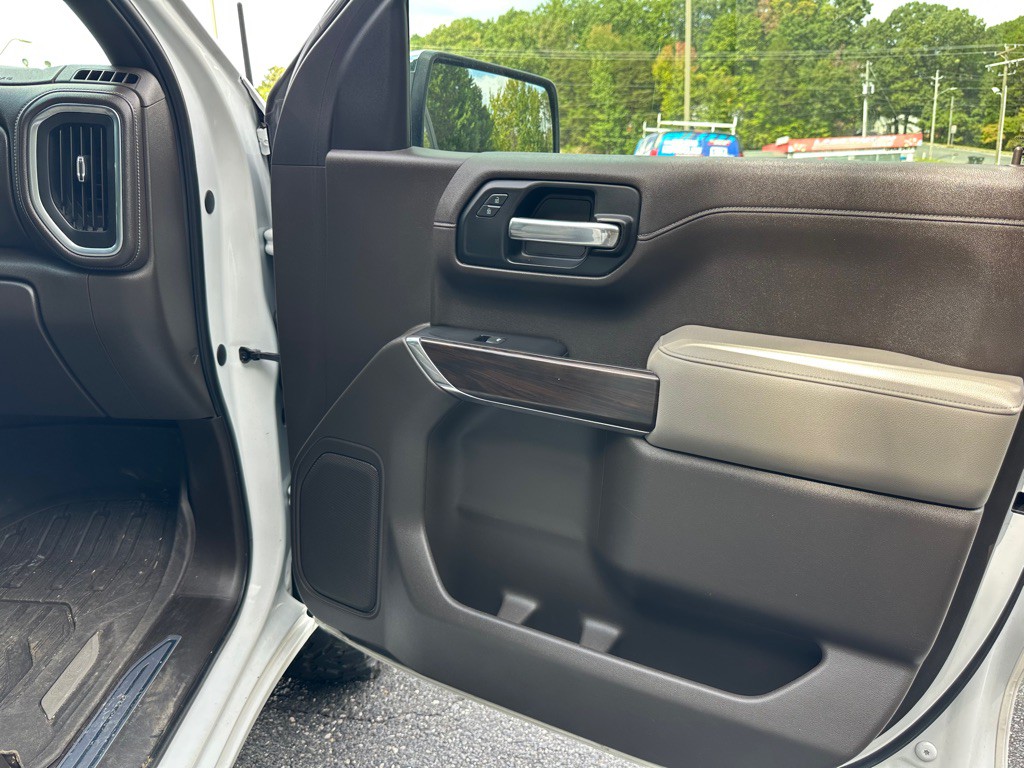 2019 GMC Sierra Image 17