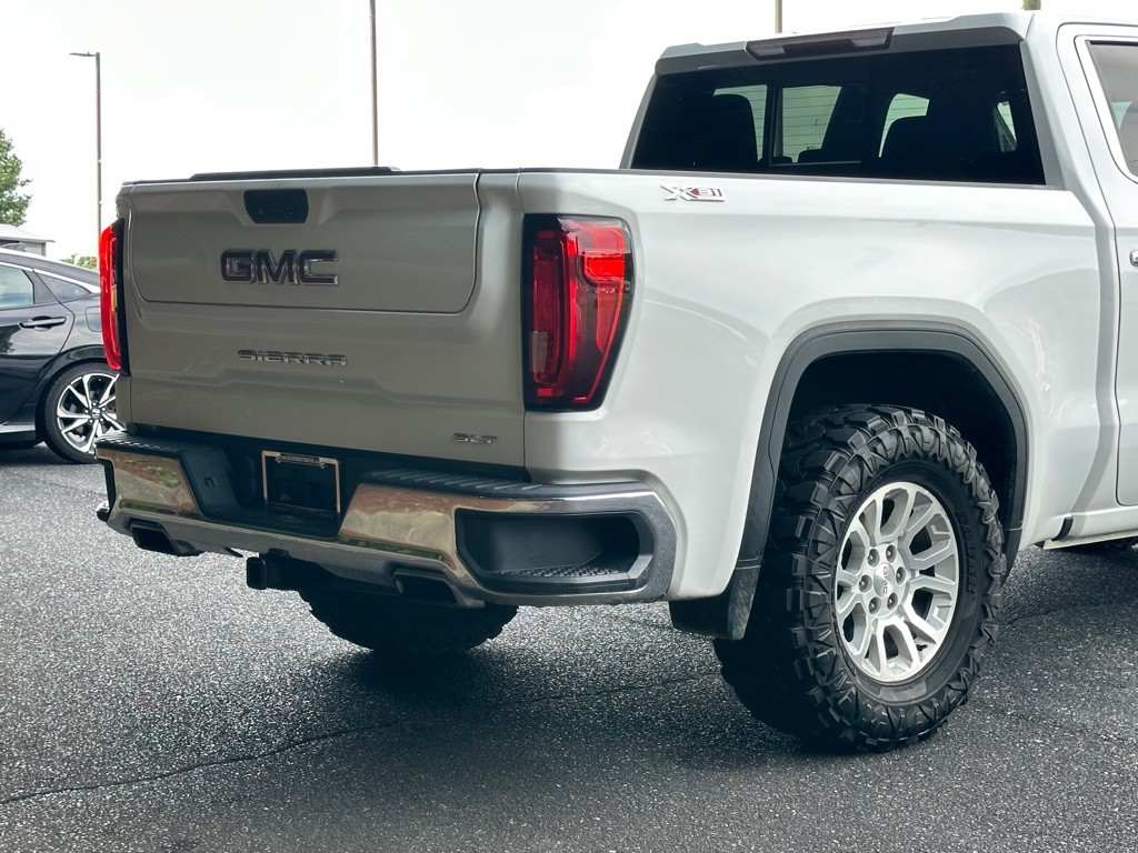 2019 GMC Sierra Image 40