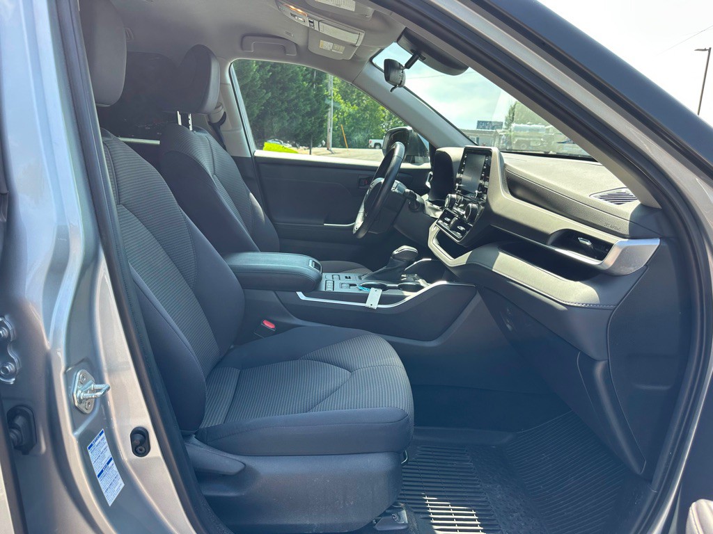 2022 Toyota Highlander Image 15