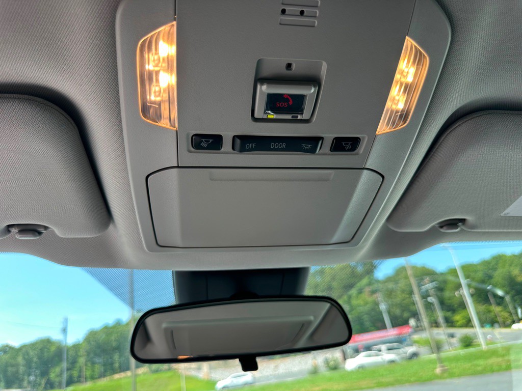 2022 Toyota Highlander Image 37