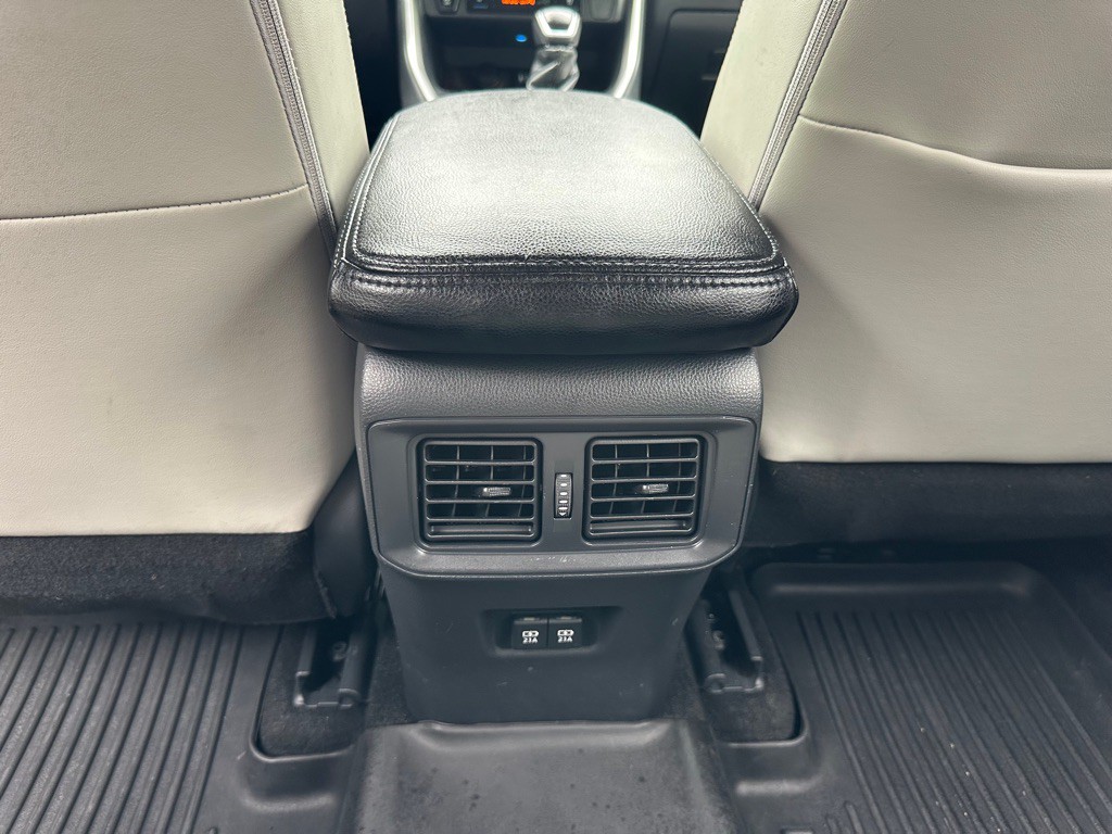 2019 Toyota Rav4 Image 25