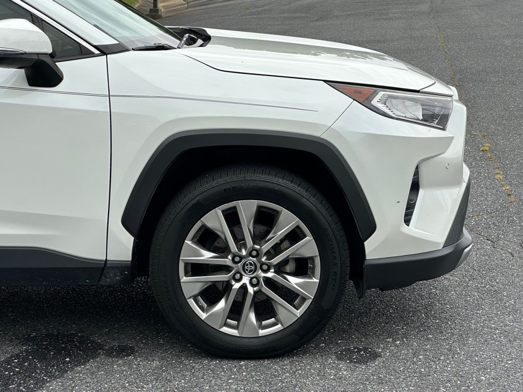 2019 Toyota Rav4 Image 48