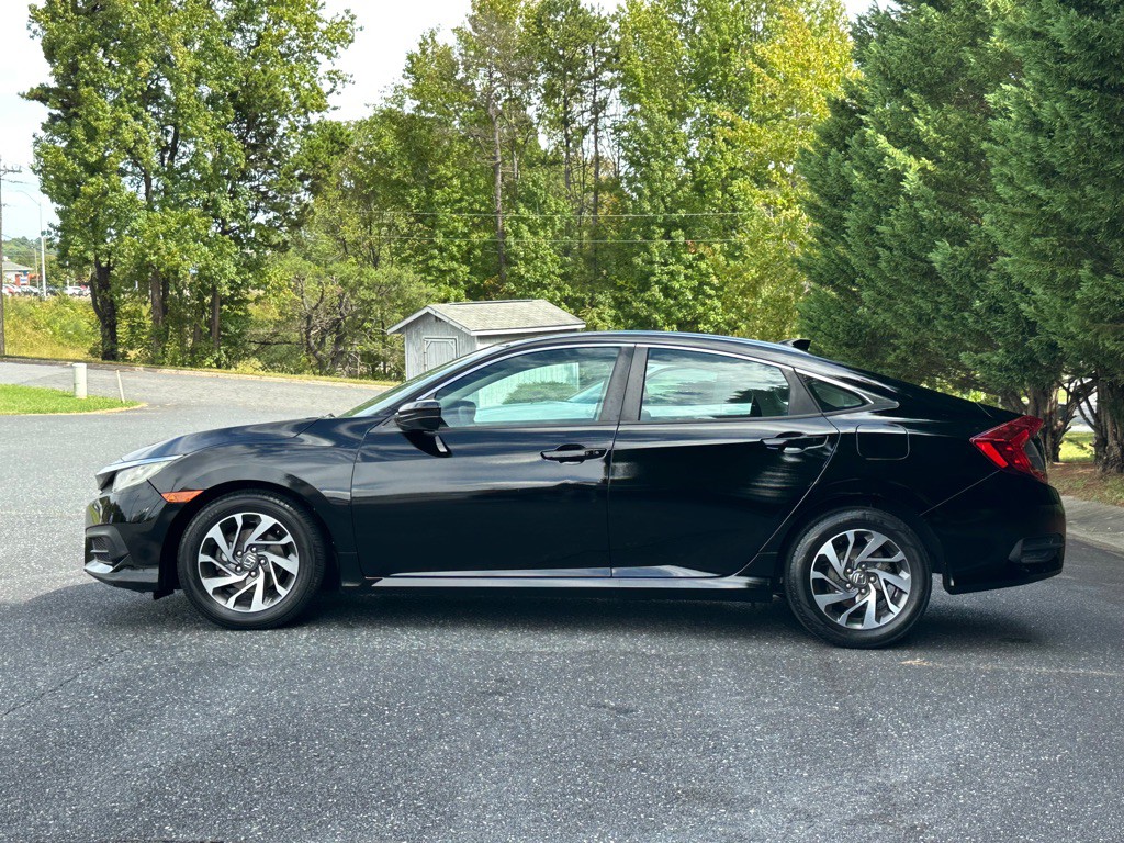 2018 Honda Civic Image 2