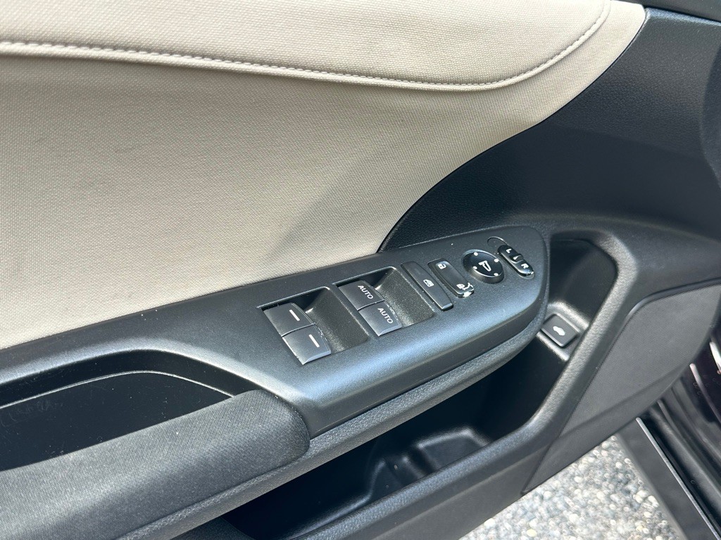 2018 Honda Civic Image 12