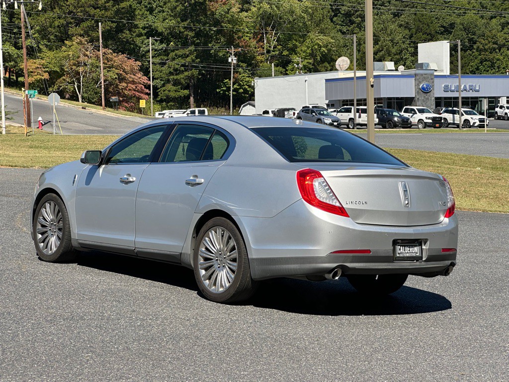2014 Lincoln MKS Image 3