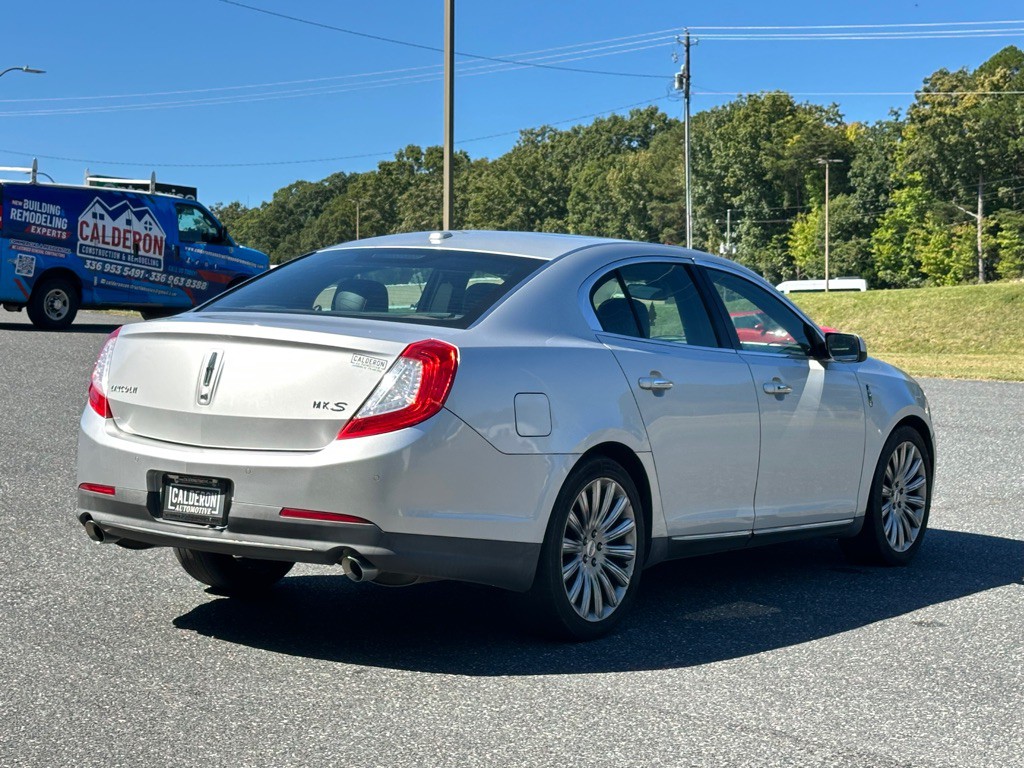 2014 Lincoln MKS Image 5